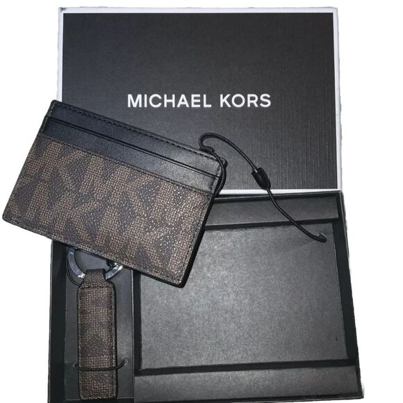 Michael Kors MK Logo Credit Card Wallet & Key Fob Set - Picture 1 of 3